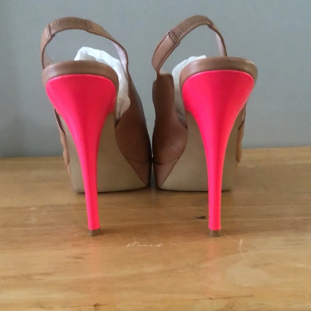 Women’s platform heels. Colin Stuart. - Picture 4 of 7